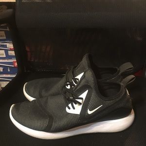 Nike lunarcharge lunar charge Flyknit adidas boost